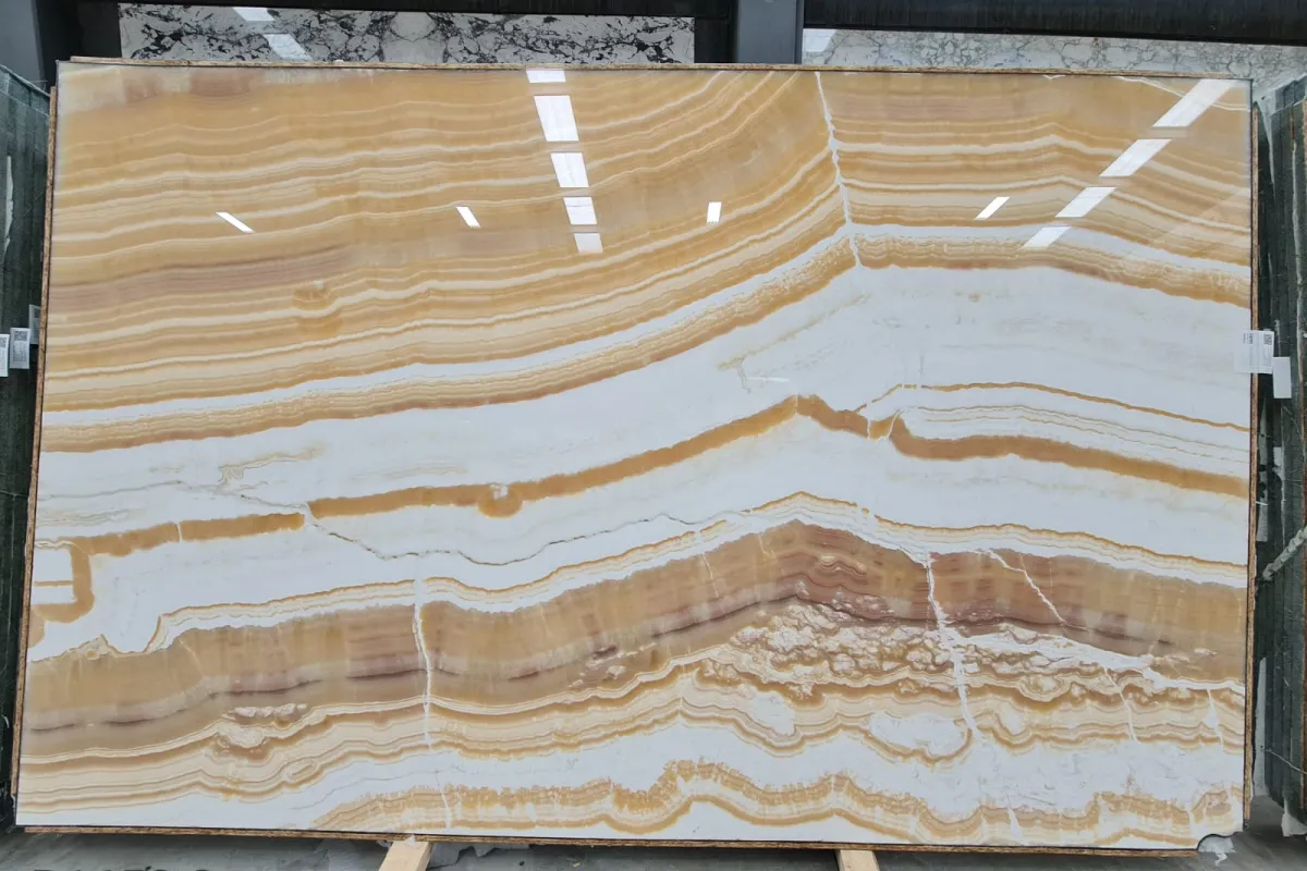 Mango Onyx